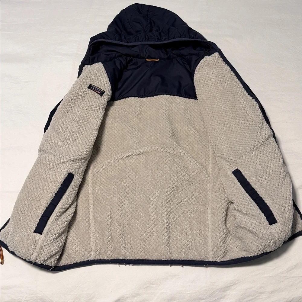 L.L. Bean Kids Navy Quilted Hooded Jacket - Picture 6 of 9